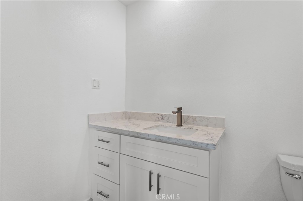 7877 Kempster Avenue Property Photo 19