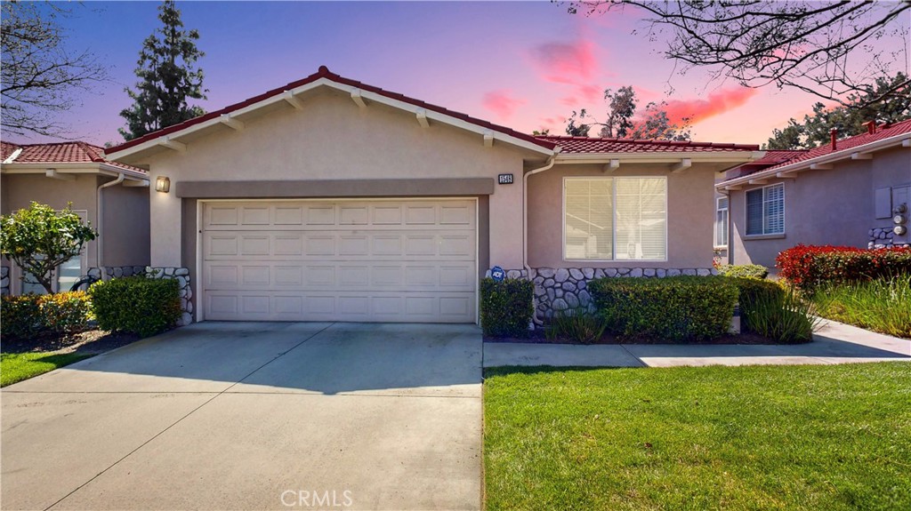 1548 Upland Hills Drive N Property Photo