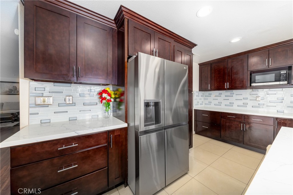17058 La Vesu Road Property Photo 12