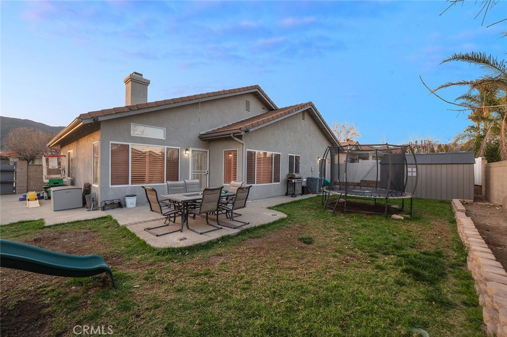 4055 N Redwood Avenue Property Photo 34