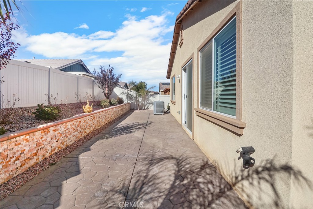 8720 Alturas Avenue Property Photo 8