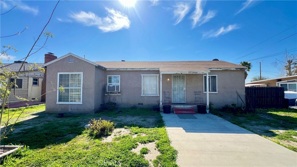 321 N Wateka Street Property Photo