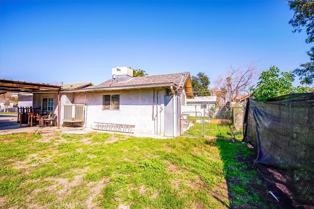201 E Olive Street Property Photo 25