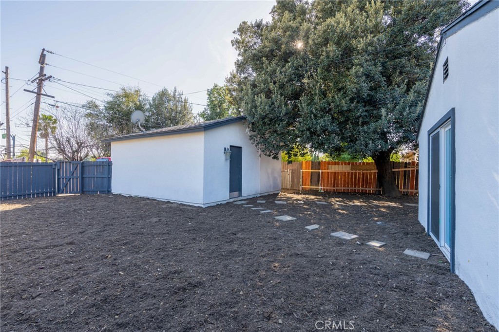2998 N H Street Property Photo 25