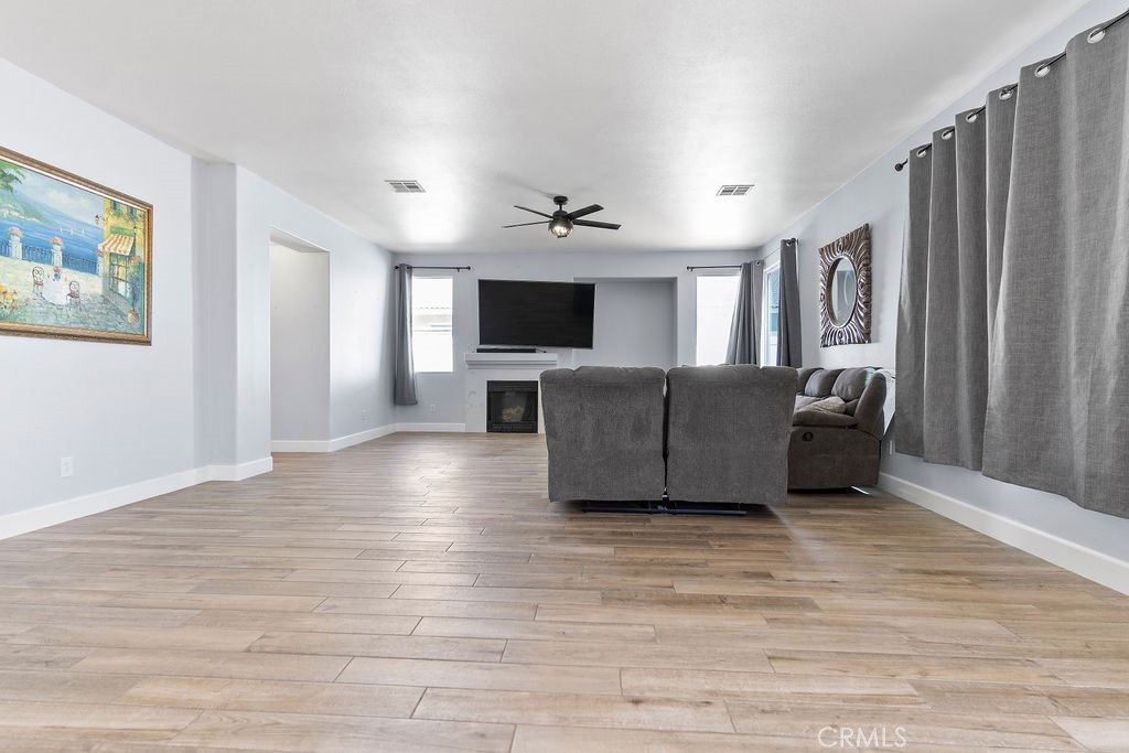 8669 Stonecreek Drive Property Photo 14