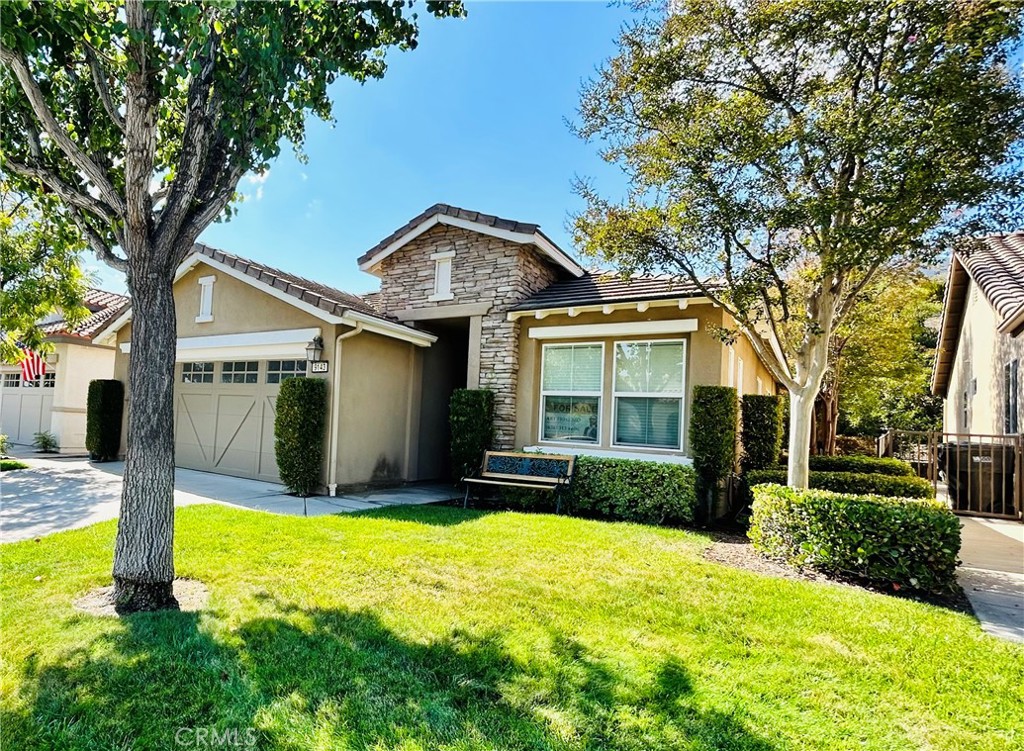 9143 Pinyon Point Property Photo