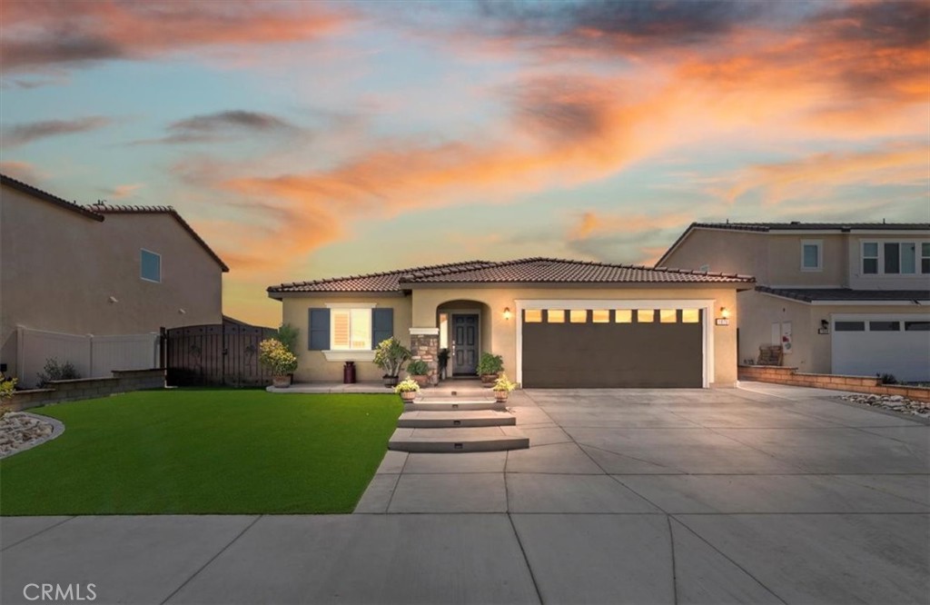 1870 Saddle Ranch Trail Property Photo