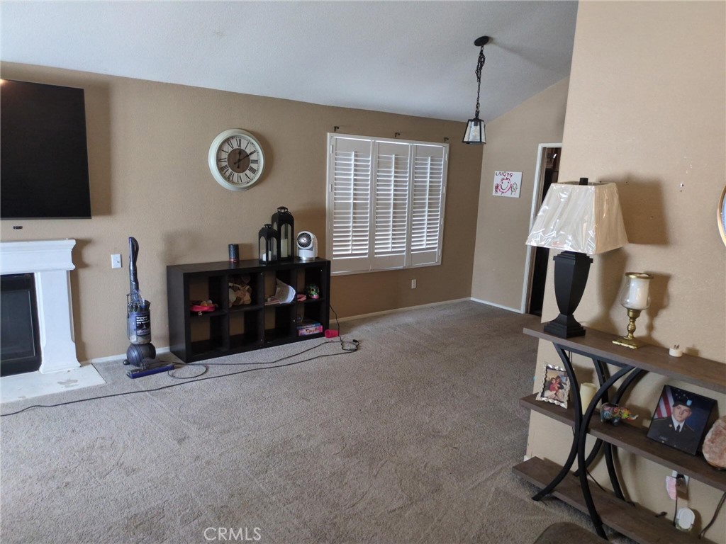 1016 W Suncrest Circle Property Photo 12