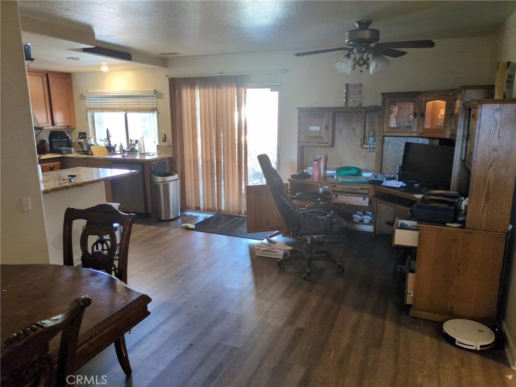 1016 W Suncrest Circle Property Photo 17