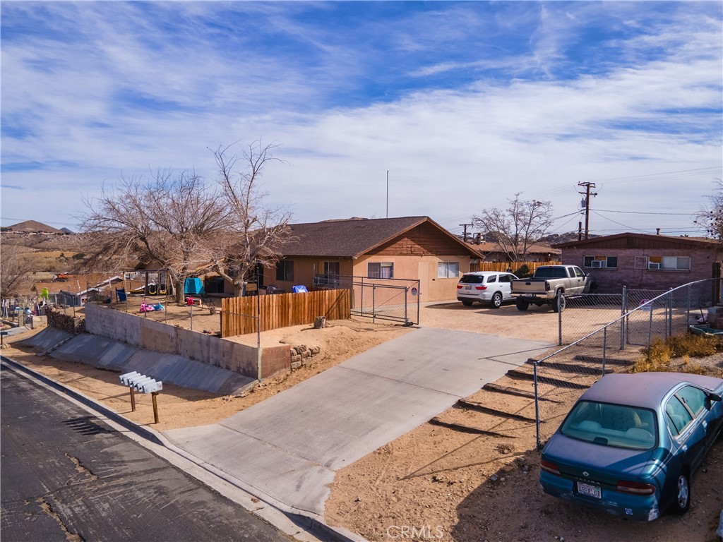 15521 4th Street Property Photo