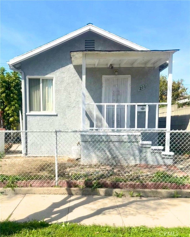 211 W Hampton Avenue Property Photo
