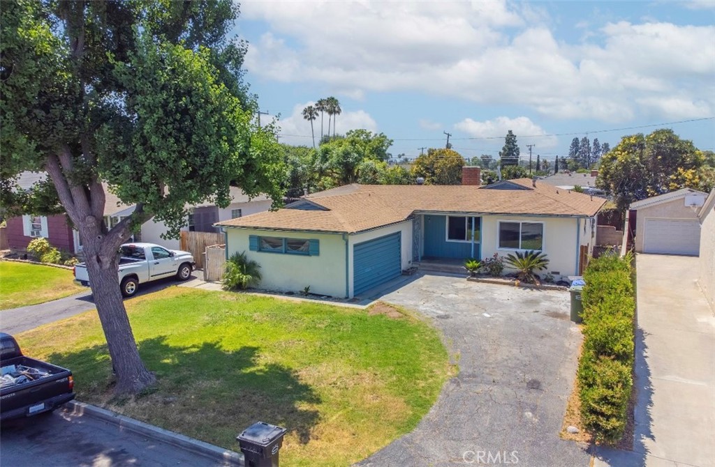 13526 Dunton Drive Property Photo 1