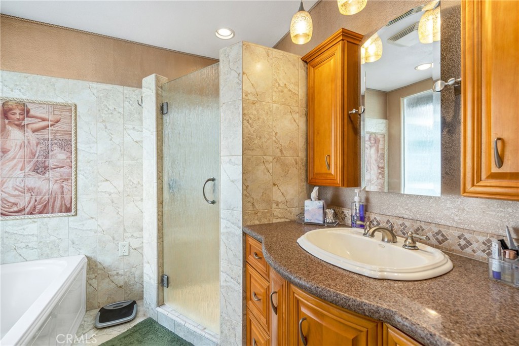 1250 Country Place Property Photo 24
