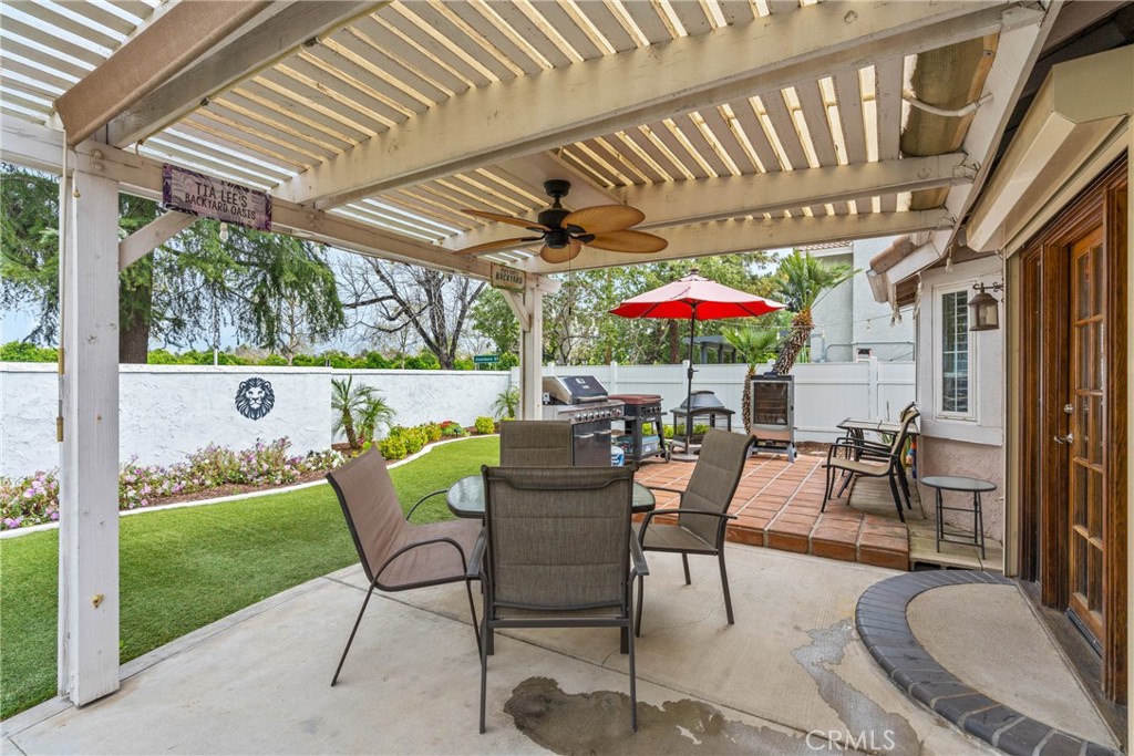 1250 Country Place Property Photo 35