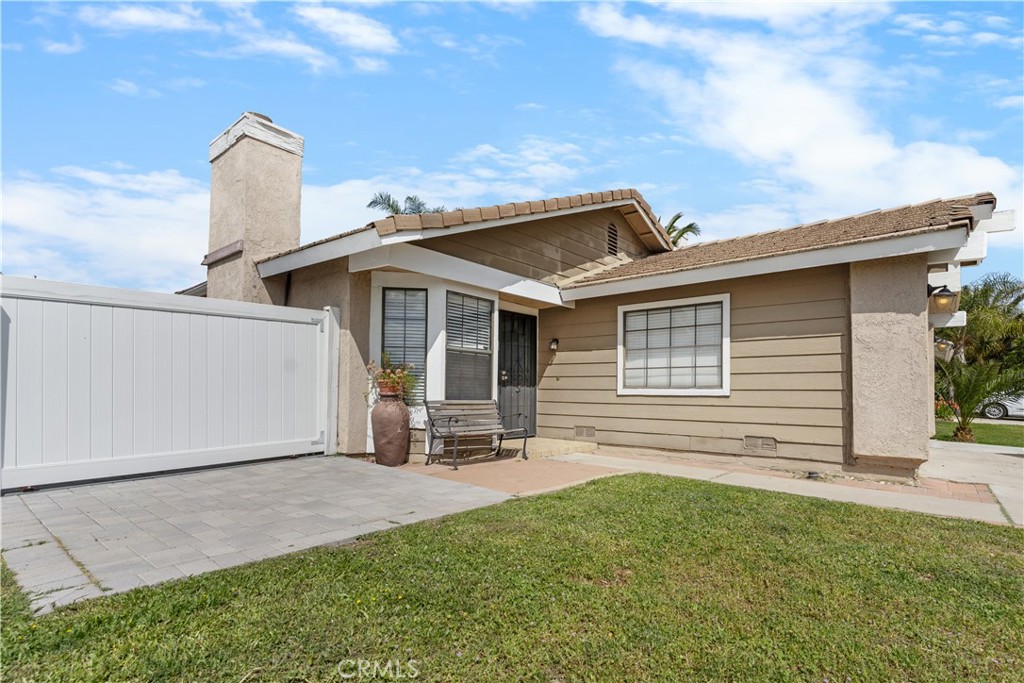 7782 Oleander Avenue Property Photo 32