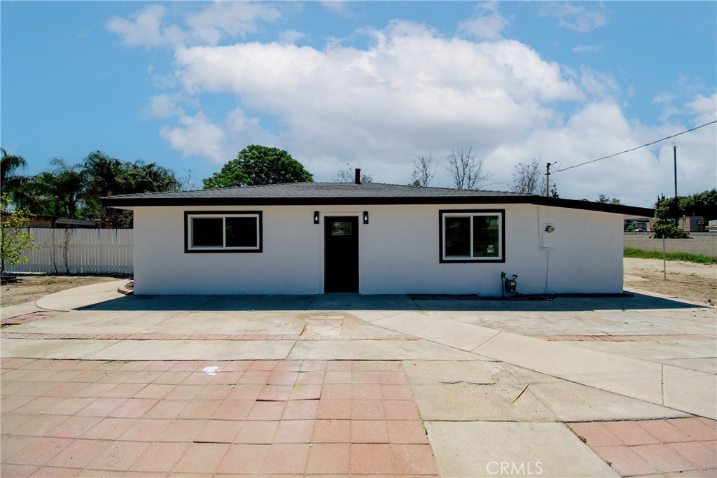 26339 First Street Property Photo