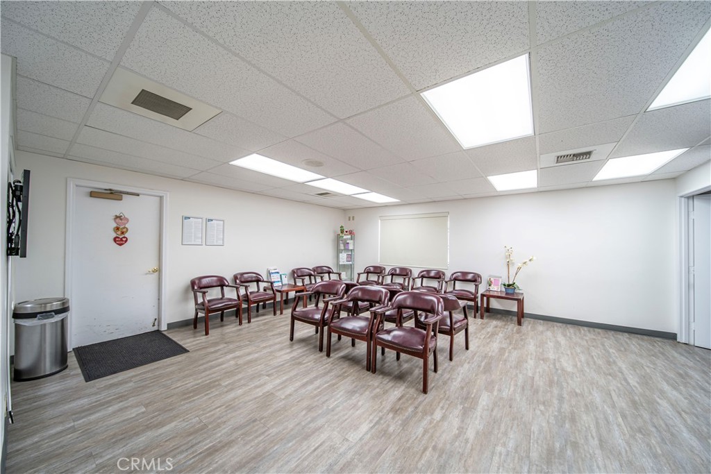 315 E Route 66 102 Property Photo 20
