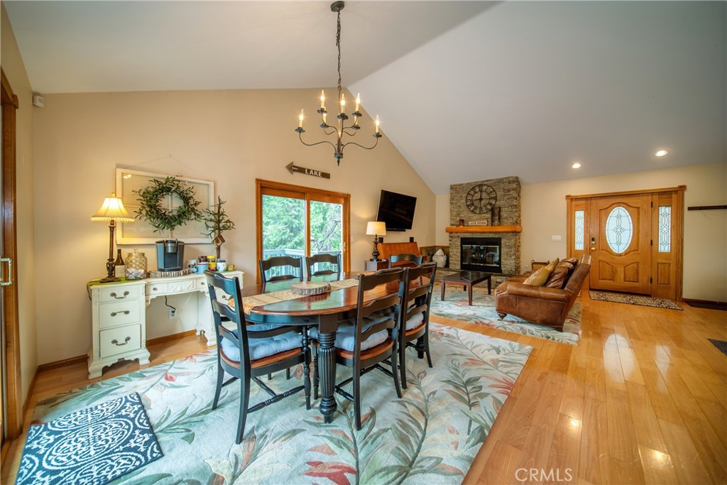 27391 Cottonwood Lane Property Photo 2