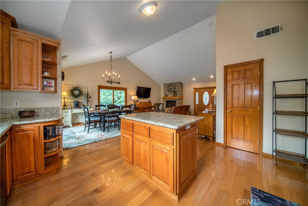27391 Cottonwood Lane Property Photo 7