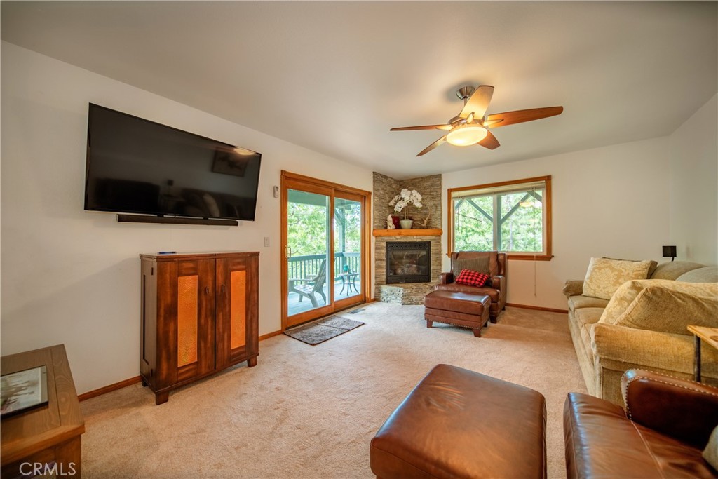 27391 Cottonwood Lane Property Photo 16