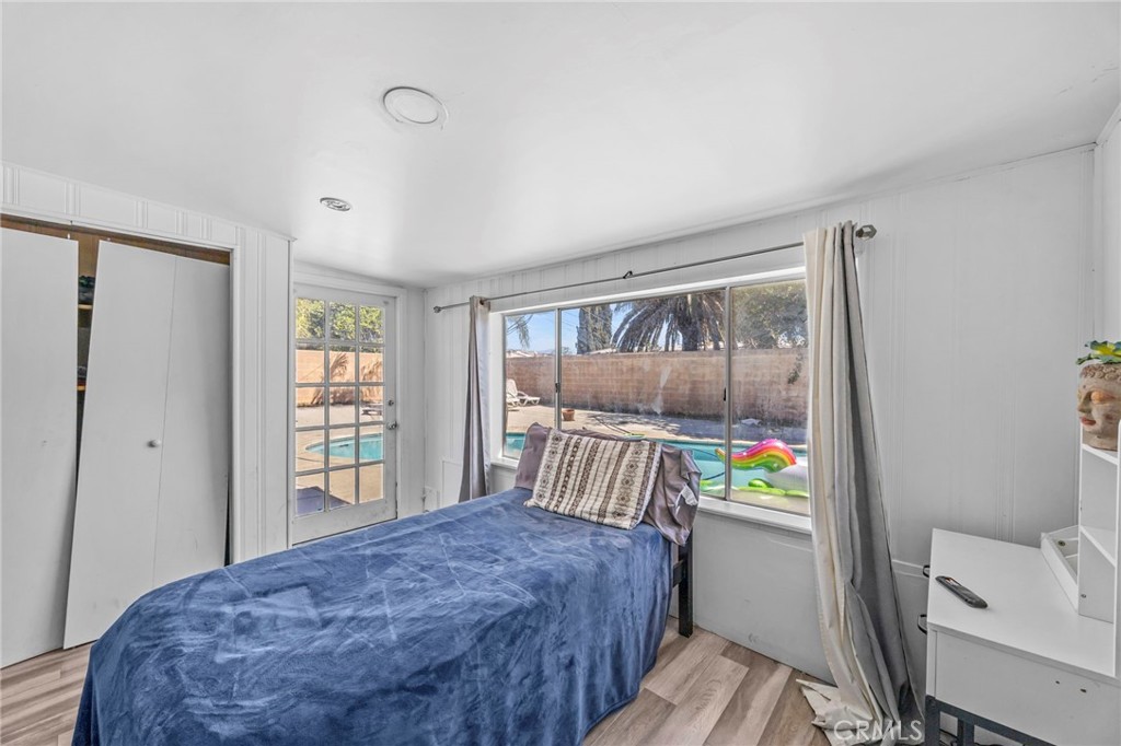9417 Mango Avenue Property Photo 17
