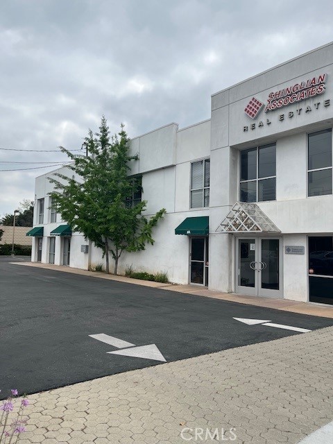536 E Rowland Street Property Photo 1