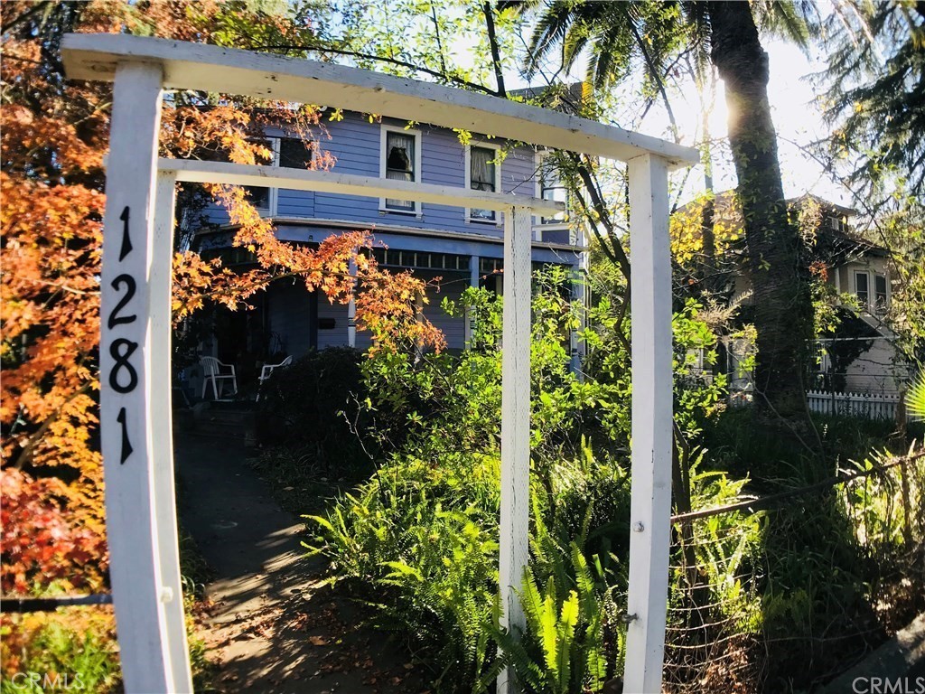 1281 Bird Street Property Photo