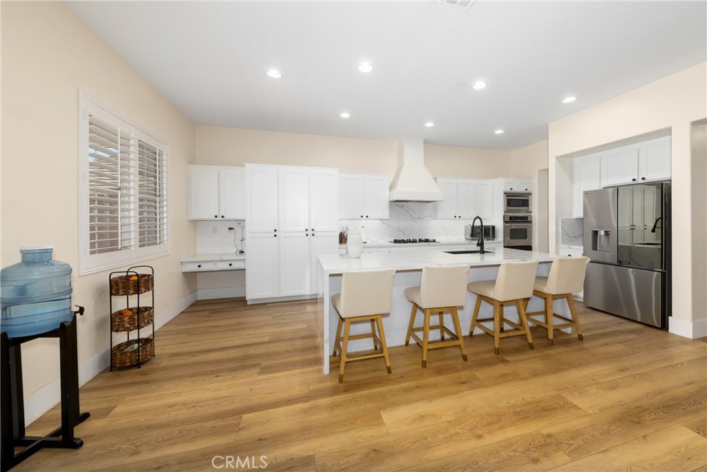33991 Lake Breeze Drive Property Photo 15