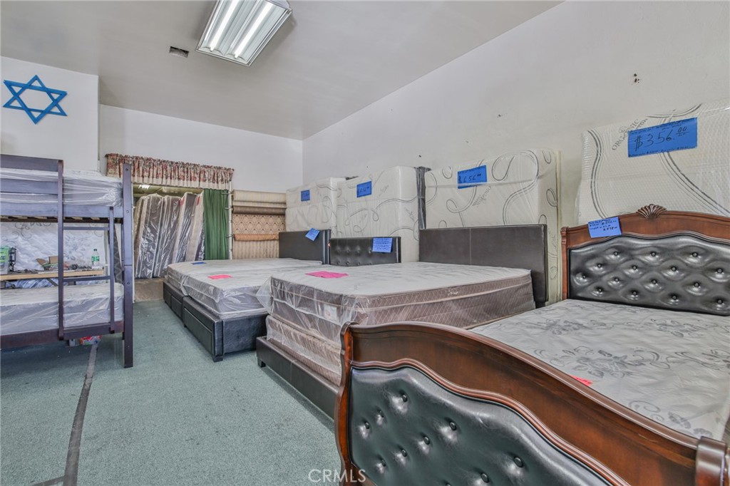 1731 Firestone Boulevard Property Photo 8