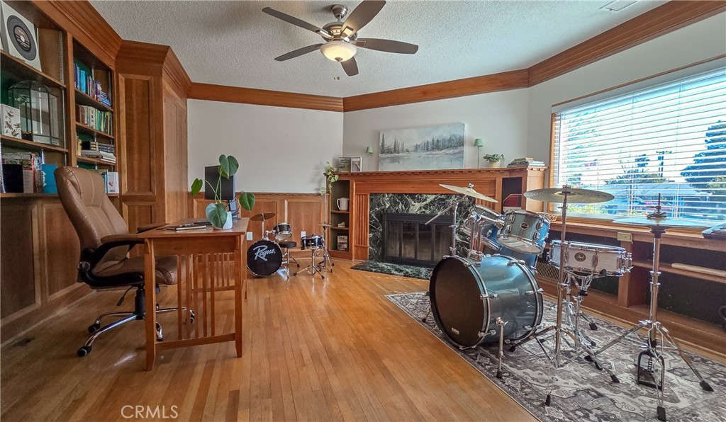 5847 Sycamore Avenue Property Photo 4