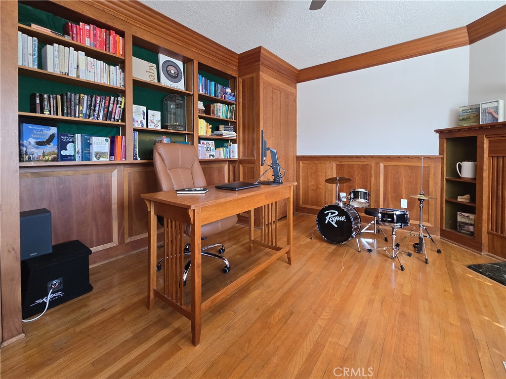 5847 Sycamore Avenue Property Photo 6