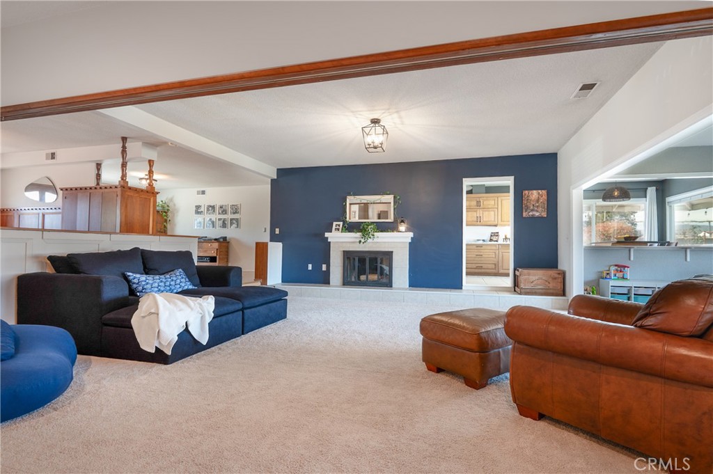 5847 Sycamore Avenue Property Photo 11