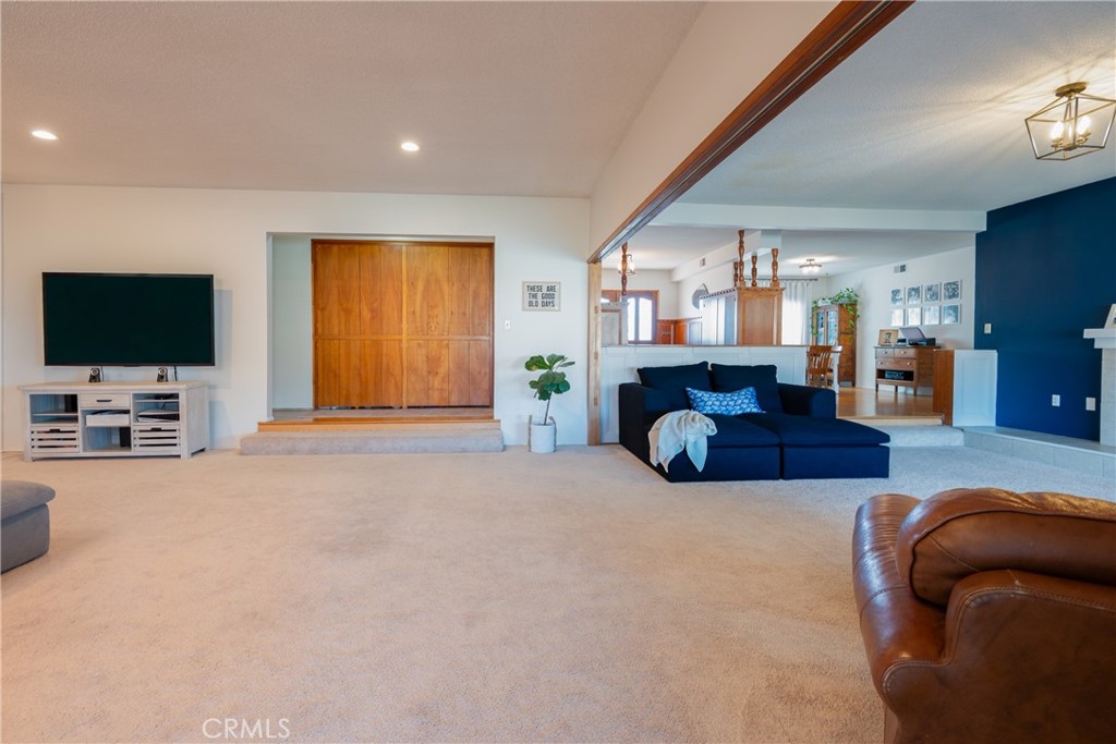5847 Sycamore Avenue Property Photo 22
