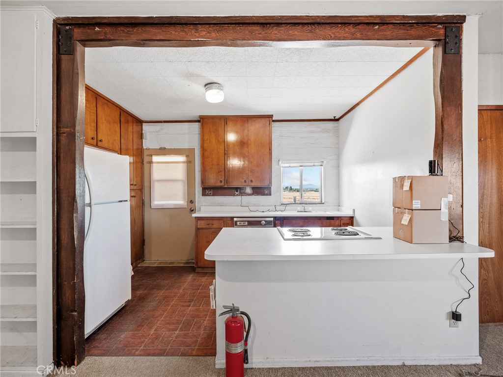 14924 Chamber Lane Property Photo 12