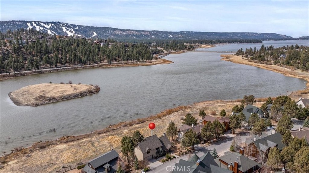 42443 Bear Loop Property Photo 2