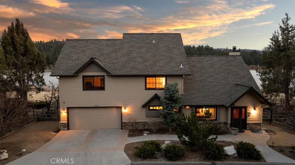 42443 Bear Loop Property Photo 3