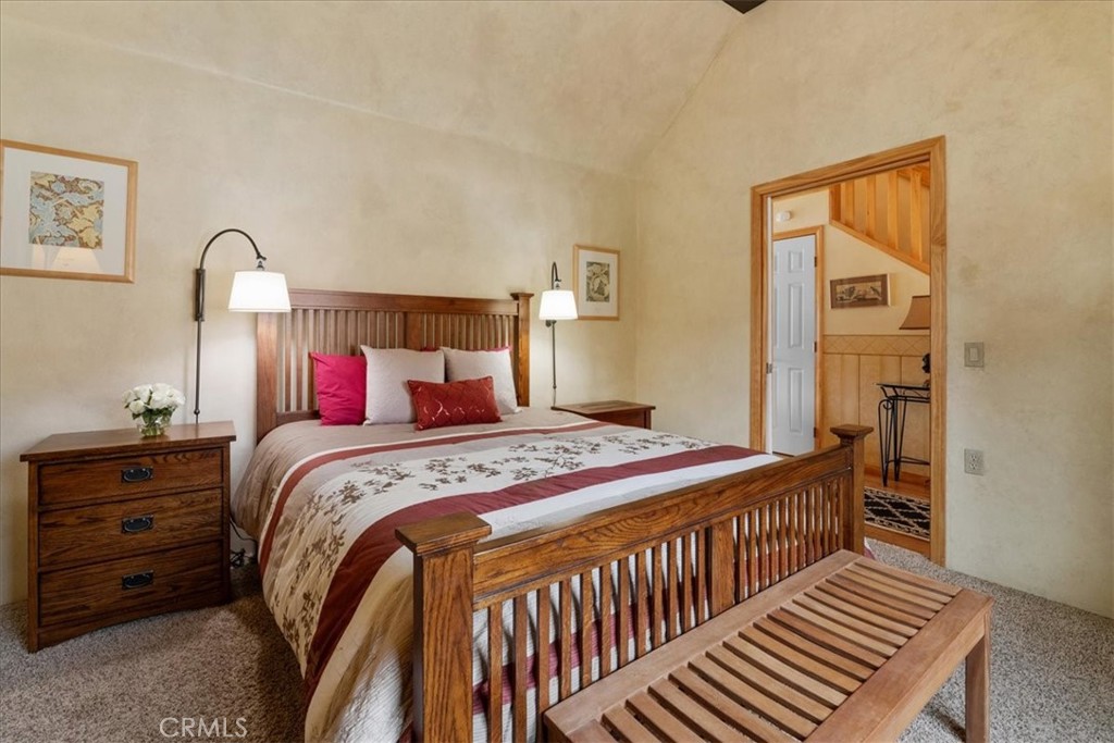 42443 Bear Loop Property Photo 16