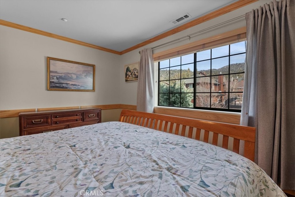 42443 Bear Loop Property Photo 27