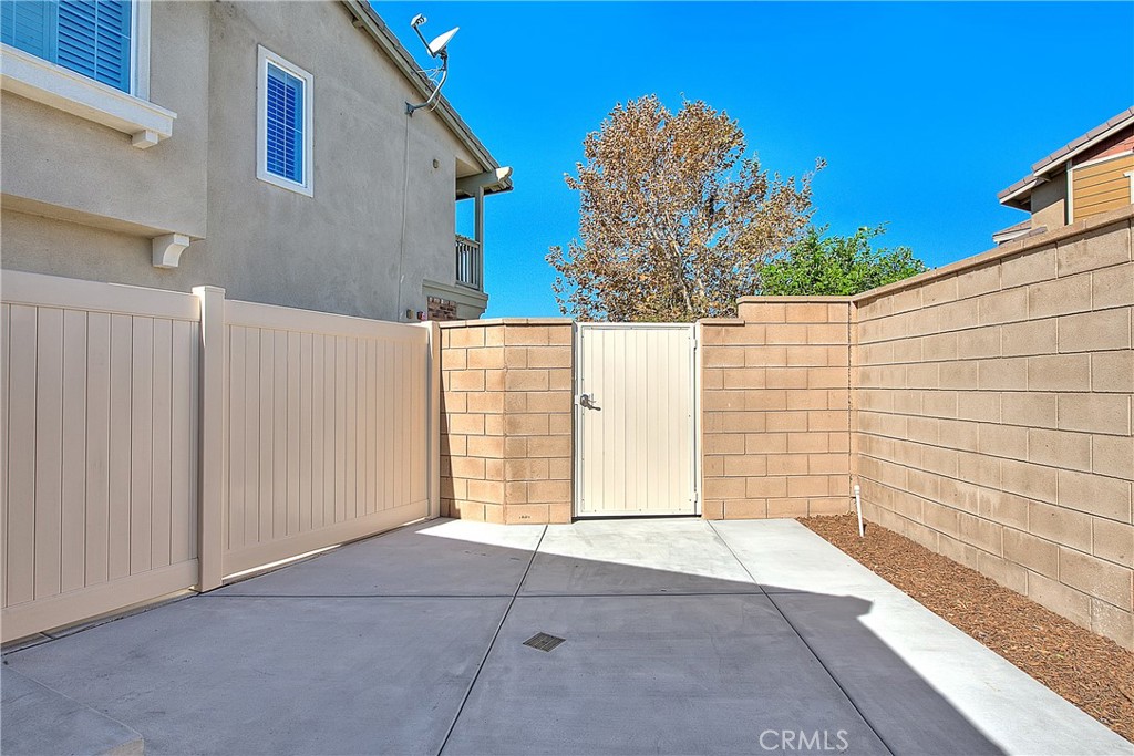 13279 Oatman Property Photo 8
