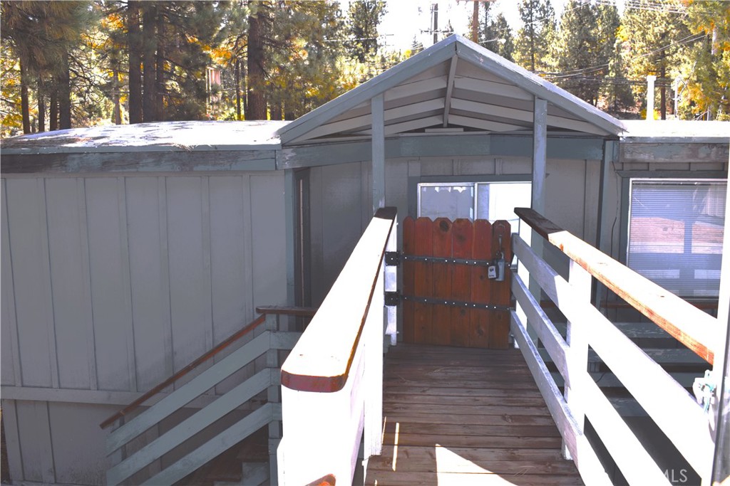1025 E Big Bear Blvd Property Photo 6
