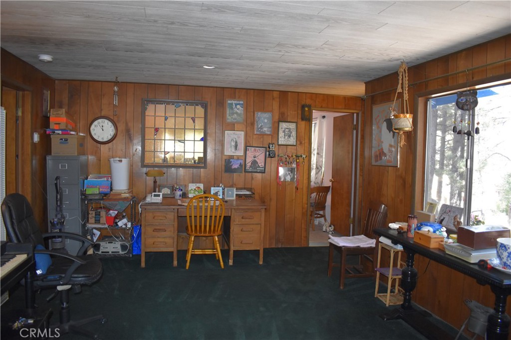 1025 E Big Bear Blvd Property Photo 12