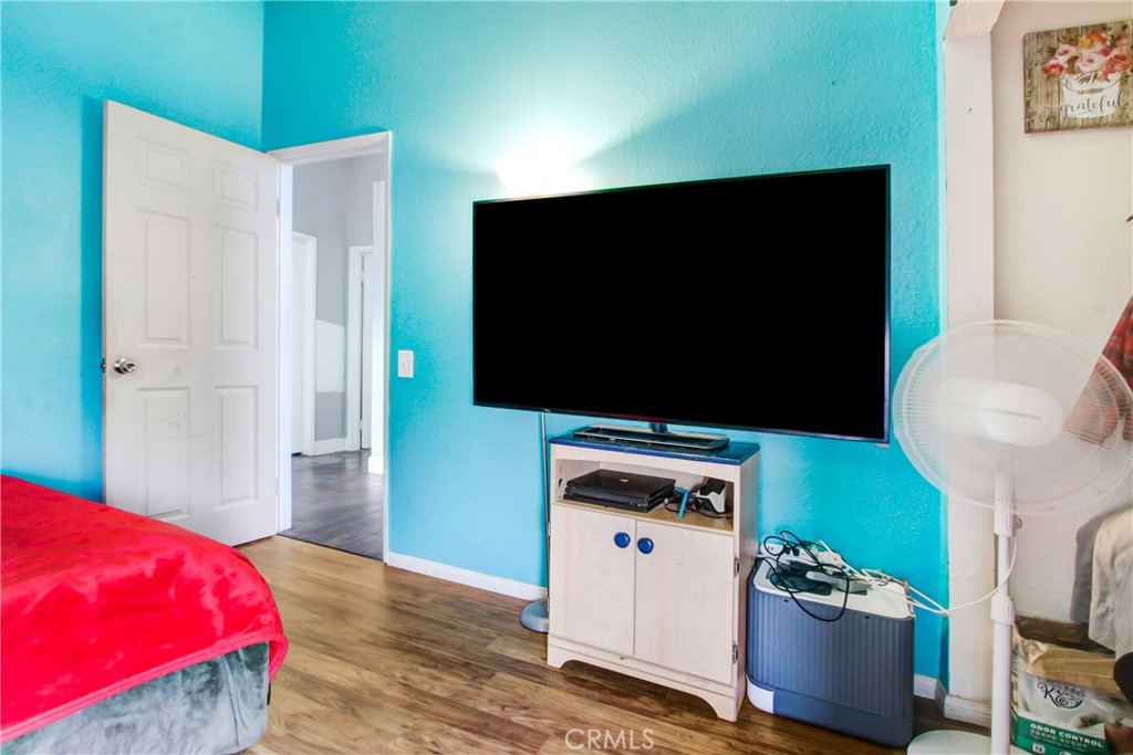 7801 Pinyon Avenue Property Photo 12
