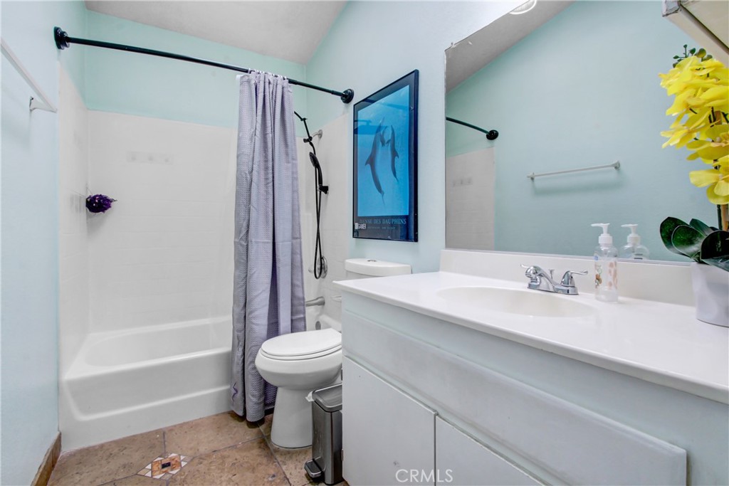 7801 Pinyon Avenue Property Photo 13