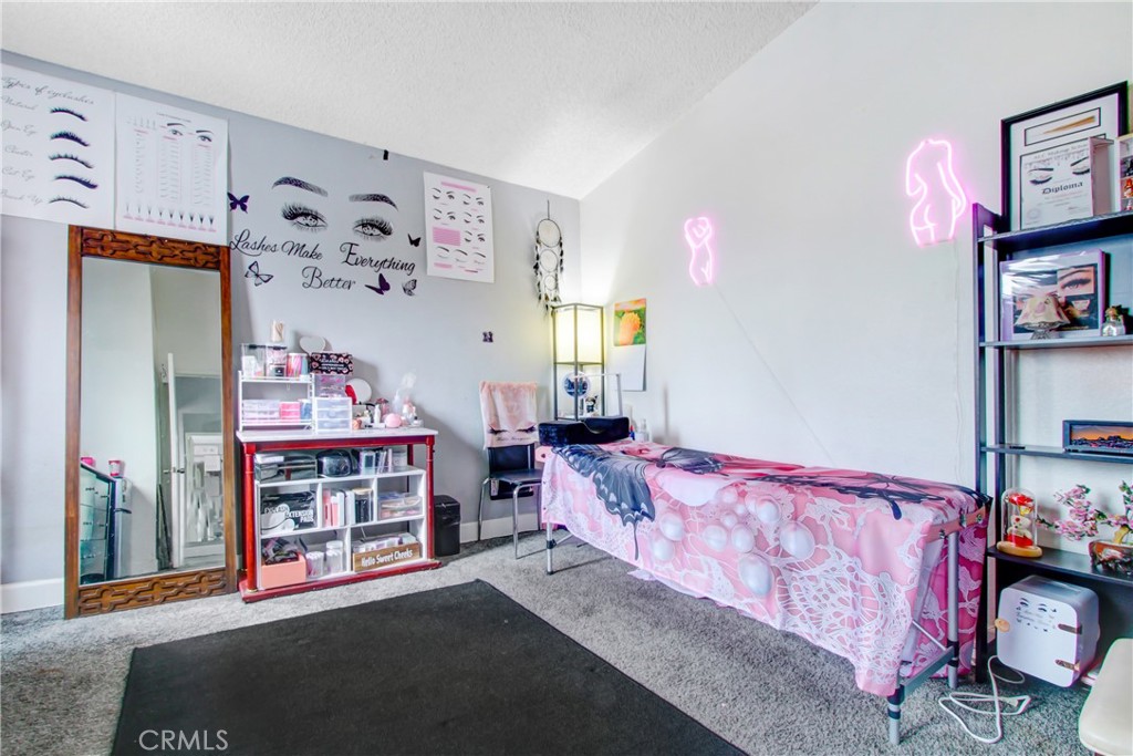 7801 Pinyon Avenue Property Photo 14