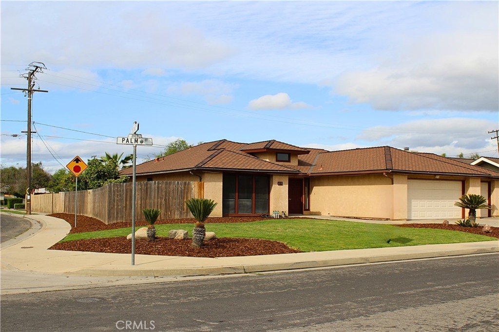 216 Palm Court Property Photo 1