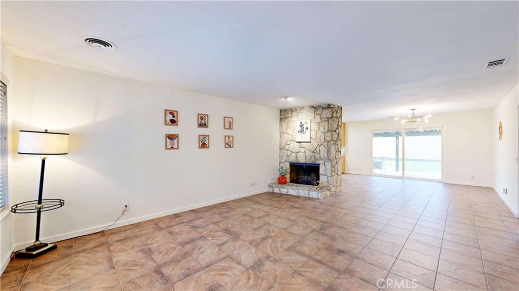 7088 Beryl Street Property Photo 4