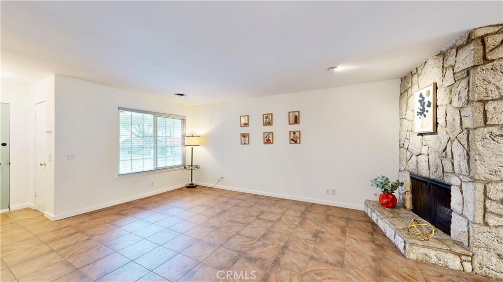 7088 Beryl Street Property Photo 6