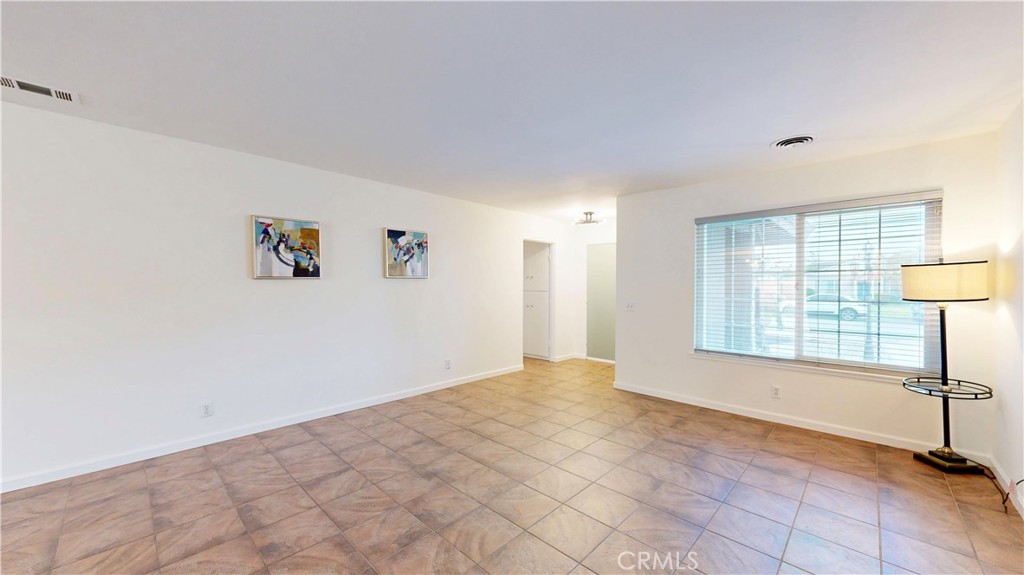 7088 Beryl Street Property Photo 8