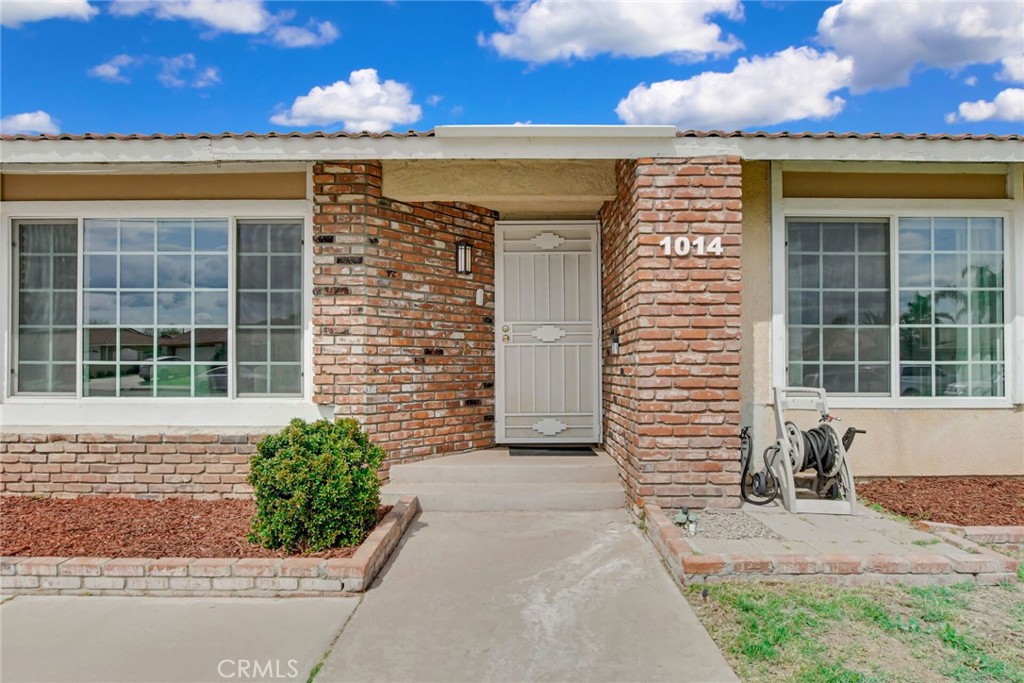 1014 W Pinedale Avenue Property Photo 4