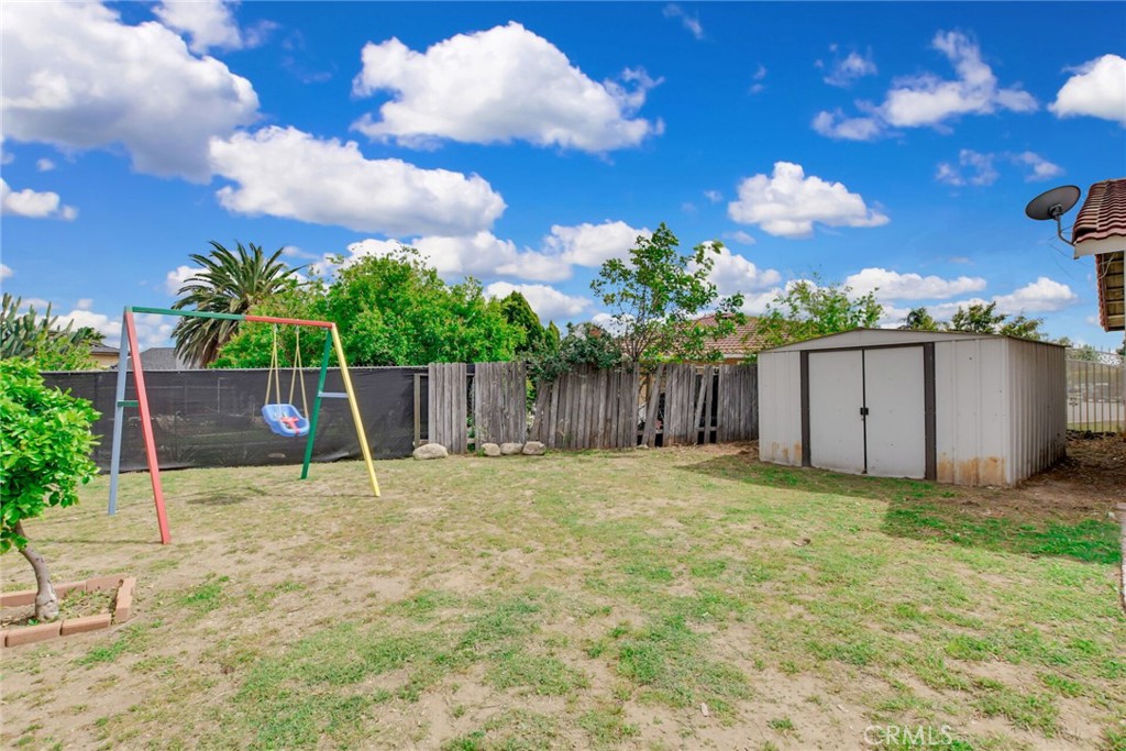 1014 W Pinedale Avenue Property Photo 29
